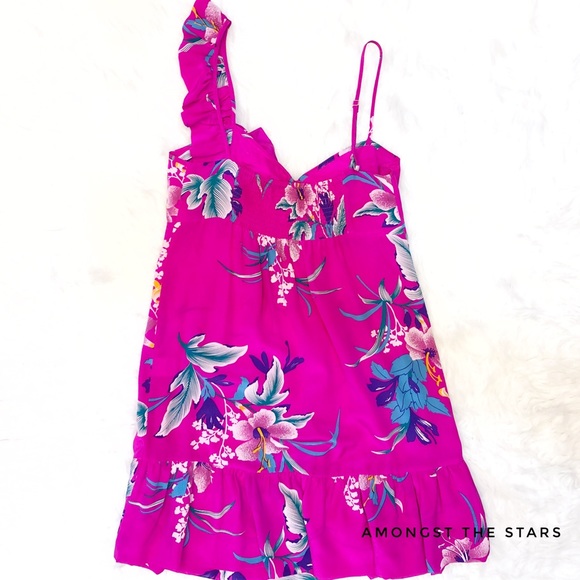 Yumi Kim Fuschia Floral Ruffle Strap Dress - Picture 6 of 8